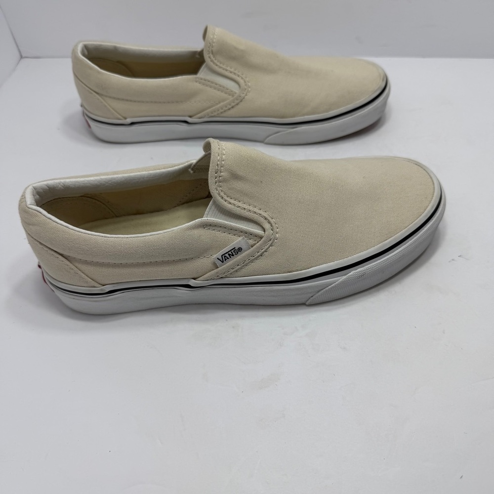 Vans Classic Slip On Sneakers Unisex Mens Size 6/ Women’s Size 7.5
